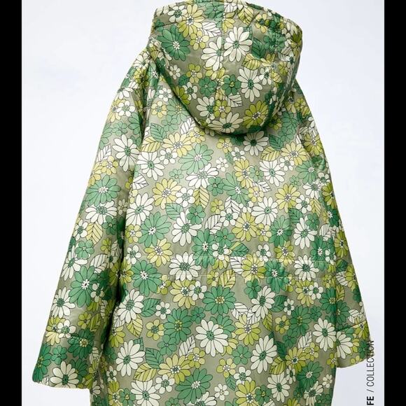 Zara Green Floral Puffer Hooded Jacket Size Medium/Large - Picture 6 of 12
